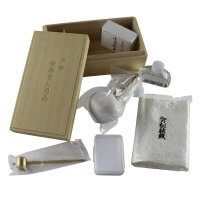 Schwertpflegeset mit 6 Bestandteilen